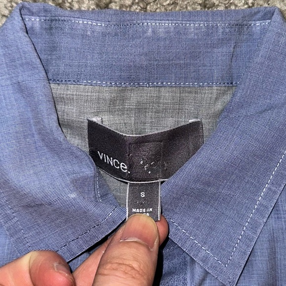 Vince Men’s Button Up Dress Shirt - Picture 4 of 5